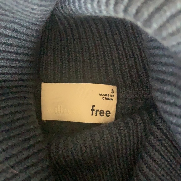 Aritzia Wilfred Merino wool sweater size small - Picture 2 of 7